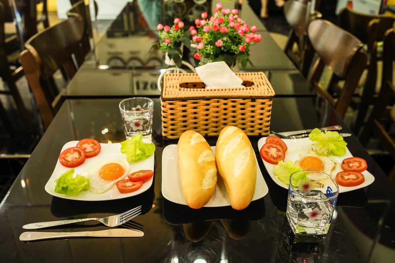 Ngoc Tung Mini Hotel Hue Esterno foto